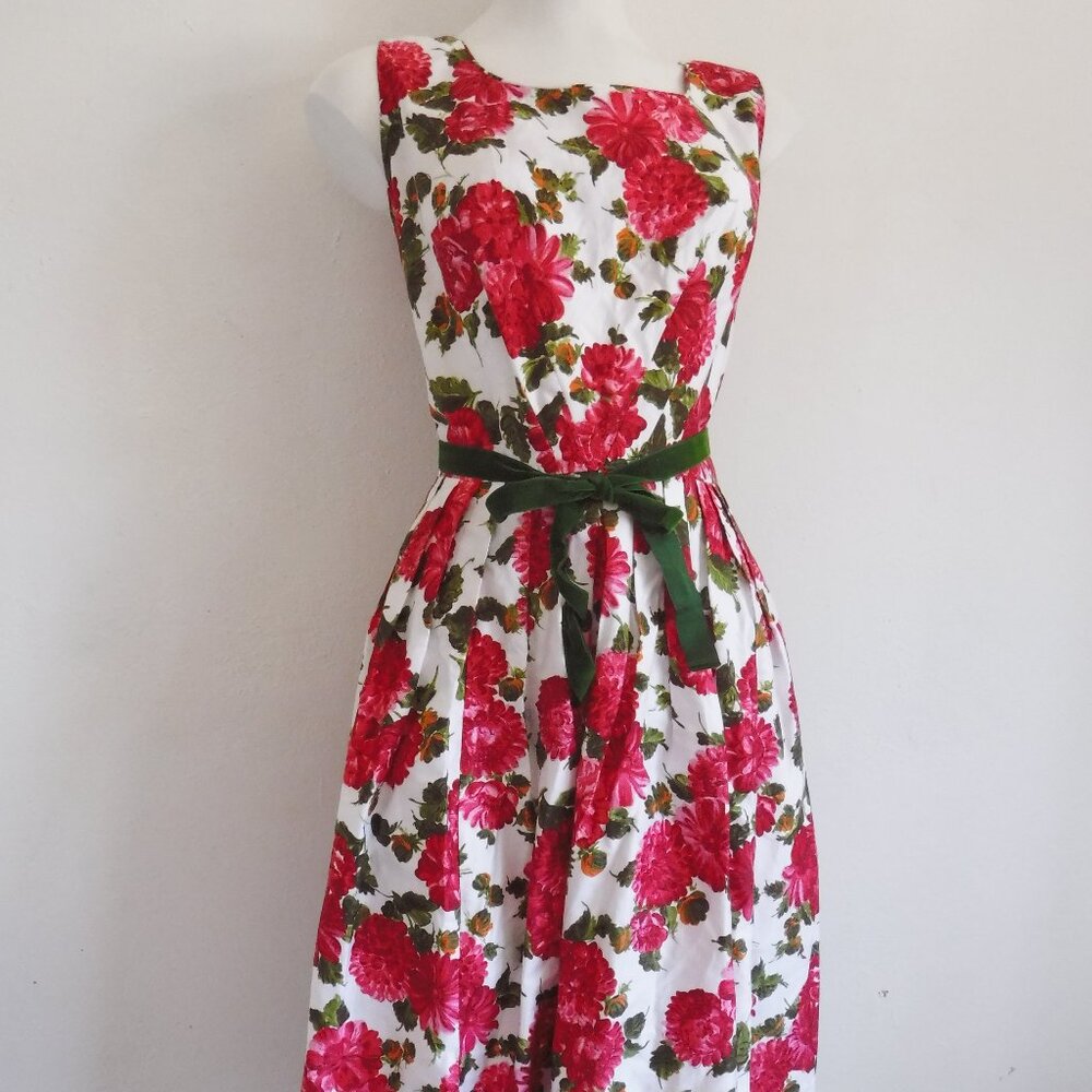 1950s Vibrant Floral Cotton Dress